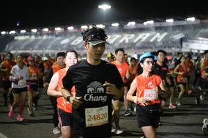 BIB: 24217, 24820
                            <button type="button" onclick="openModal(10892725)" class="btn btn-primary btn-sm float-right btn-popup" data-toggle="modal" data-target=".modal-high-quality">
                        <i class="fas fa-shopping-cart"></i> Add to Cart
                    </button>
                                            <button type="button" onclick="isThisMe(10892725, true)" class="btn btn-success btn-sm float-right btn-popup btn-isme hidden" data-toggle="tooltip" data-placement="bottom" title="นี่คือรูปของคุณใช่ไหม คลิกที่นี่เพื่อเอาเข้าอัลบั้ม">
                        <i class="fas fa-plus"></i> Add to album
                    </button>
                    <button type="button" onclick="isThisMe(10892725, false)" class="btn btn-warning btn-sm float-right btn-popup btn-isnotme hidden">
                        <i class="fas fa-ban"></i> Remove from album
                    </button>